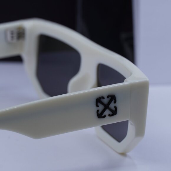Off-White OERI13F VANCOUVER 0107 Geometric Sunglasses – White/Dark Grey - Picture 11 of 12